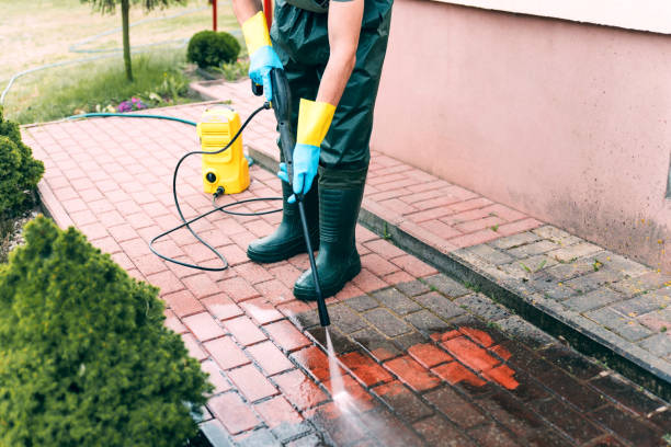 Best Residential Pressure Washing Services  in Emporia, VA